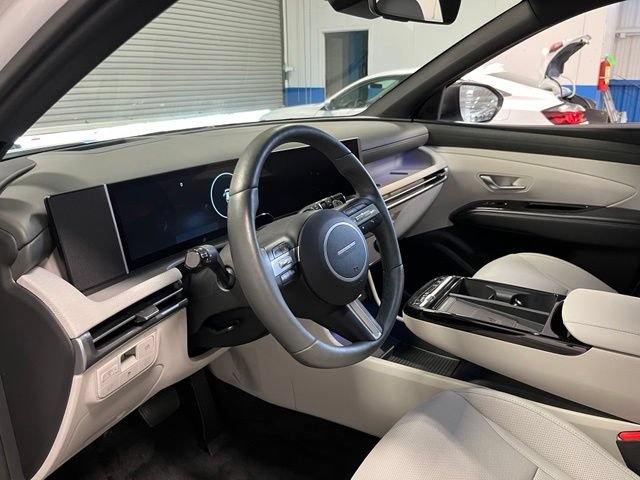 Used 2026 Hyundai Tucson Limited AWD/4WD image 22