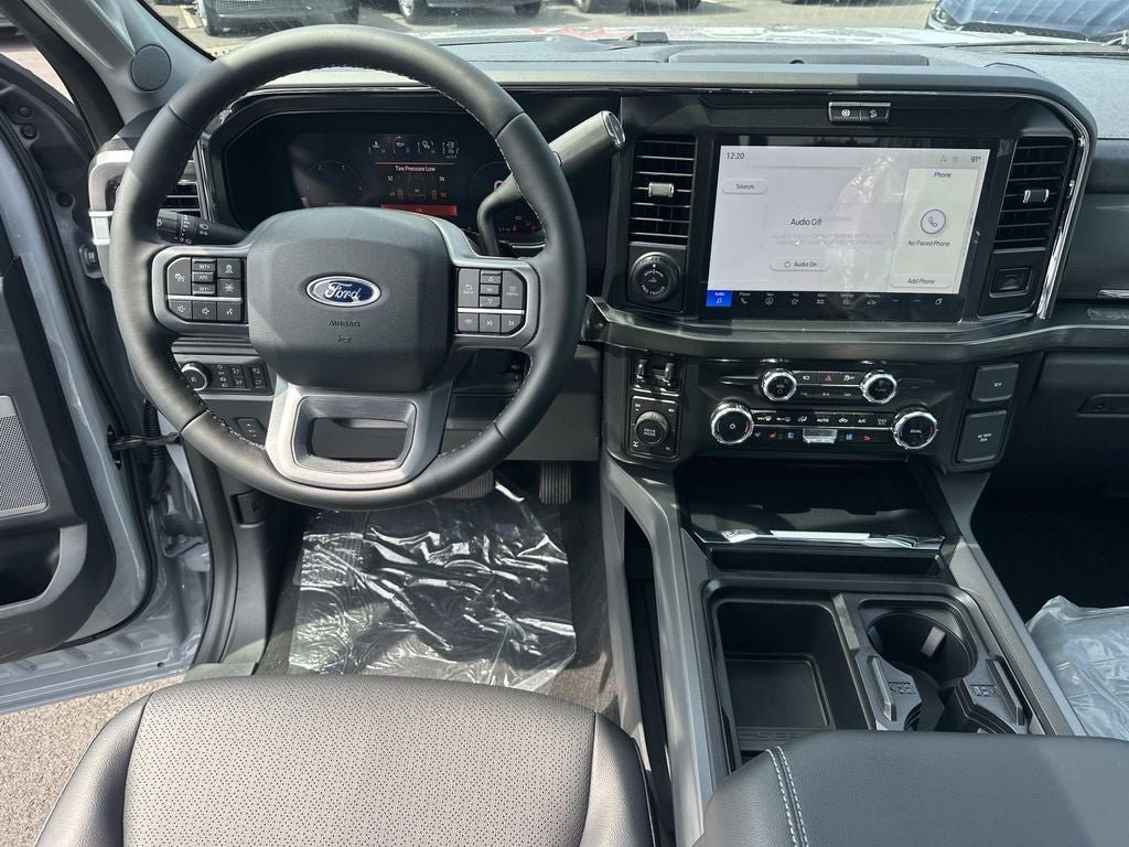 New 2026 Ford F350 Lariat w/ Black Appearance Package AWD/4WD image 13
