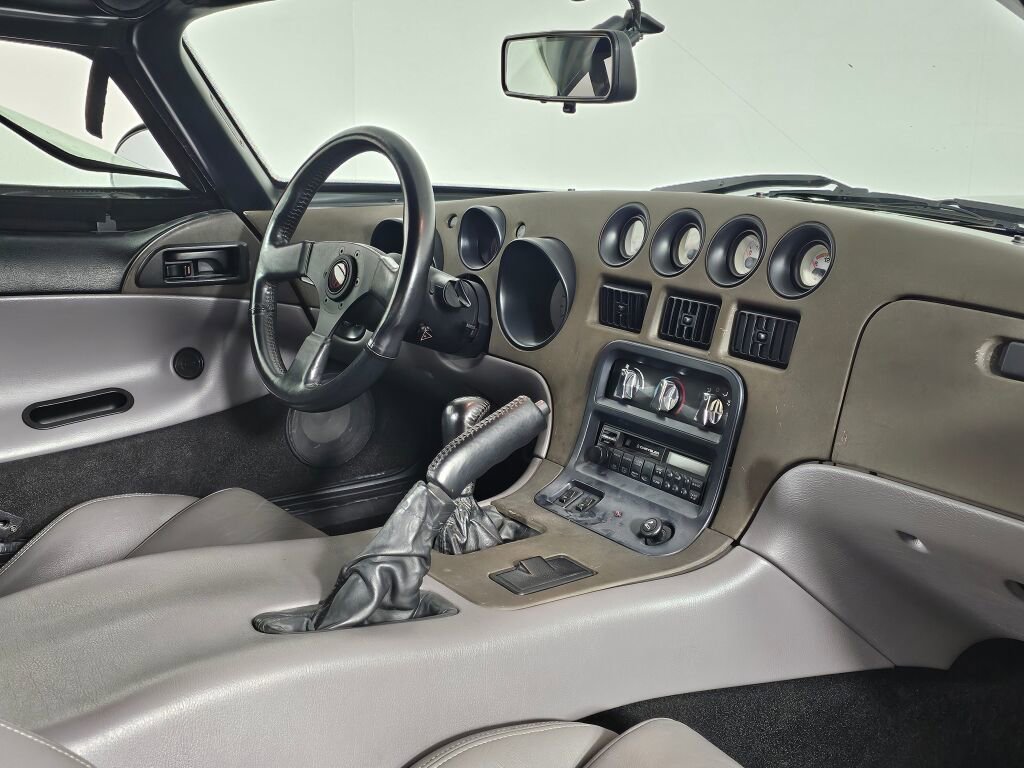Used 1993 Dodge Viper RT/10 image 29