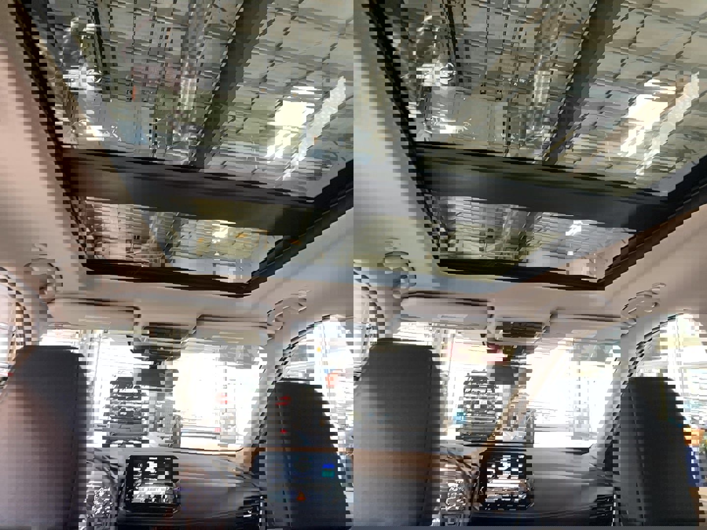 Used 2023 Nissan Rogue SL w/ SL Premium Package image 20