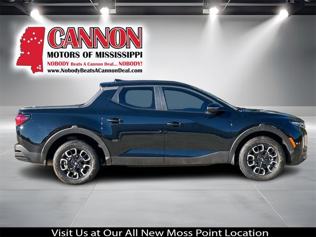 Used 2023 Hyundai Santa Cruz SEL w/ Activity Package image 6