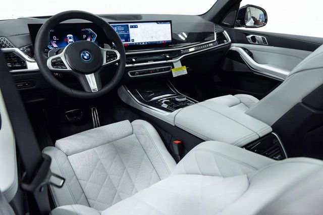 New 2026 BMW X5 xDrive50e w/ M Sport Package image 22