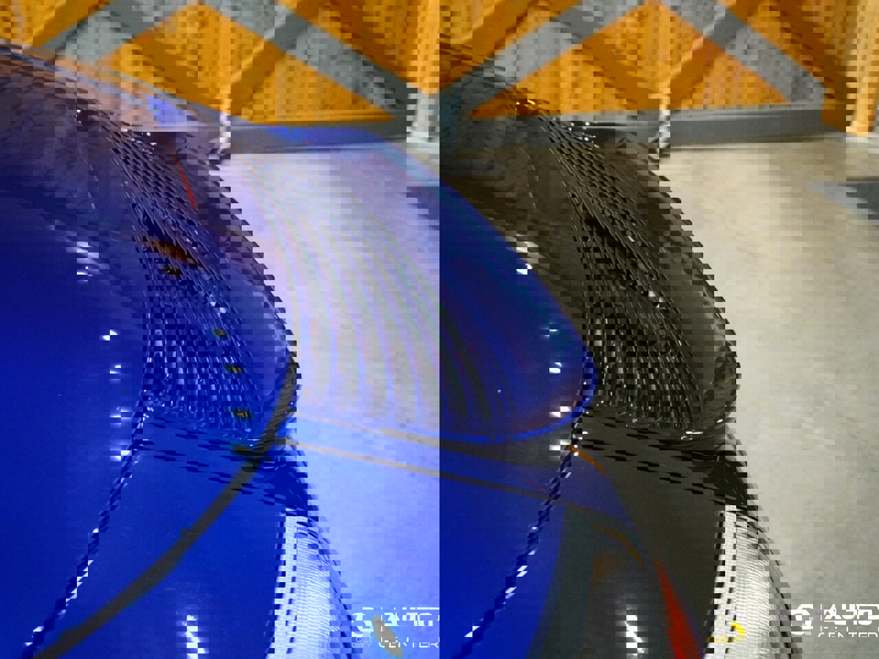 Used 2002 Porsche 911 Carrera 4 image 8