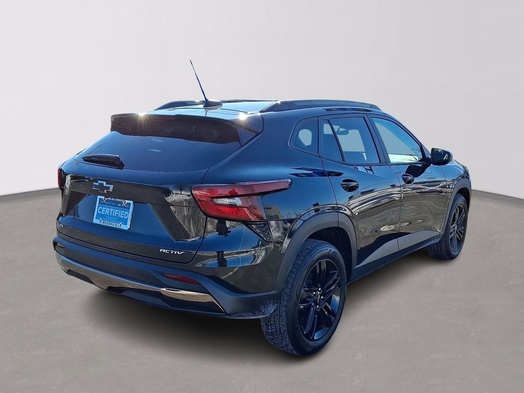 Certified 2025 Chevrolet Trax ACTIV w/ Sunroof Package image 6