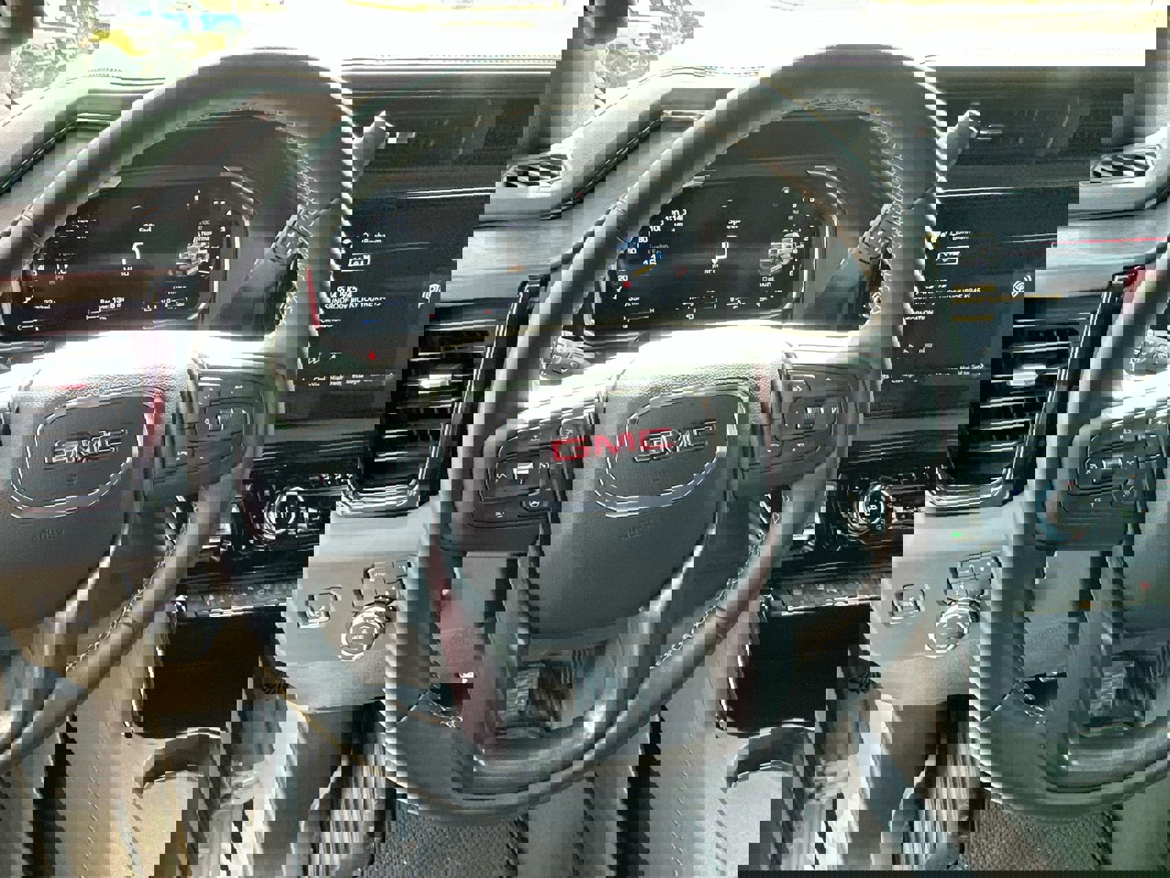 Used 2026 GMC Sierra 2500 AT4 w/ AT4 Premium Plus Package image 14