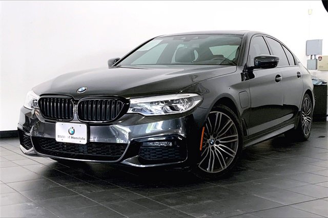 Used 2019 BMW 530e w/ M Sport Package