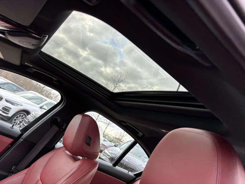 Certified 2024 BMW 330i xDrive Sedan w/ Premium Package image 25