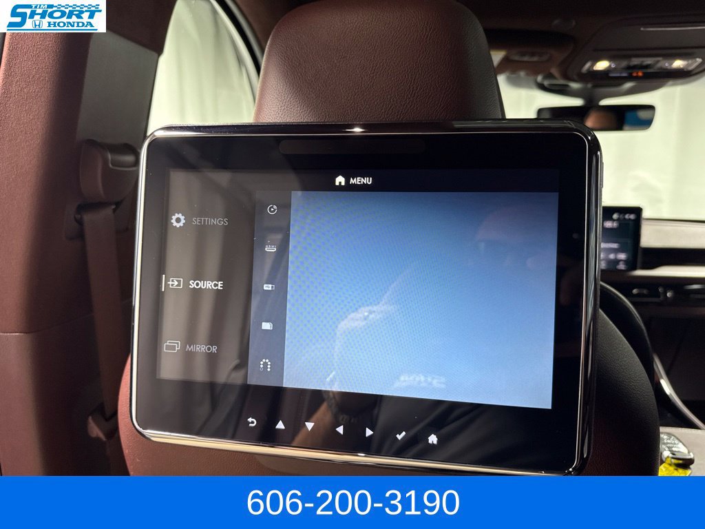 Used 2022 Lincoln Aviator Black Label Grand Touring w/ Class IV Trailer Tow Package AWD/4WD image 28
