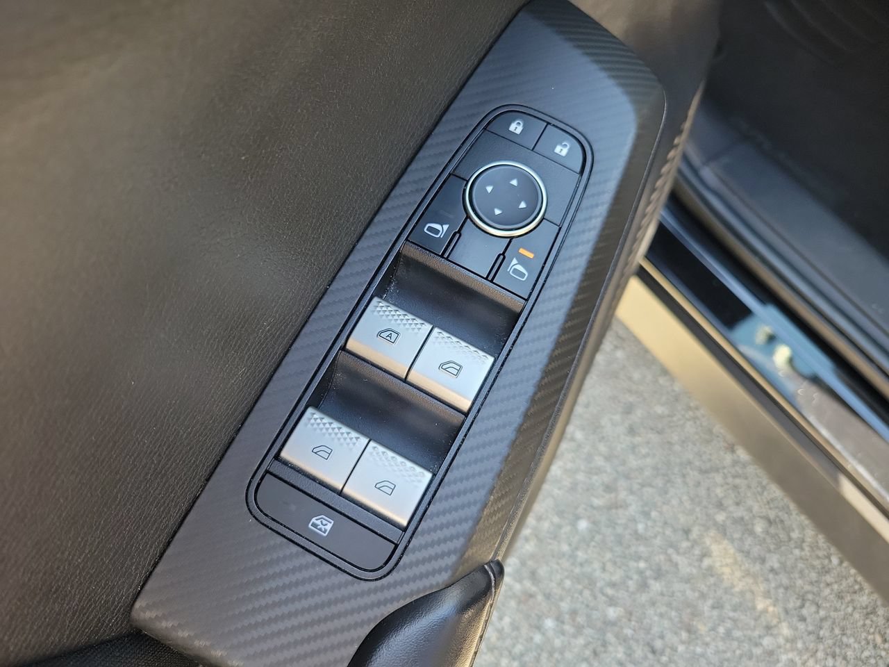 Used 2022 Mitsubishi Outlander ES FWD image 13