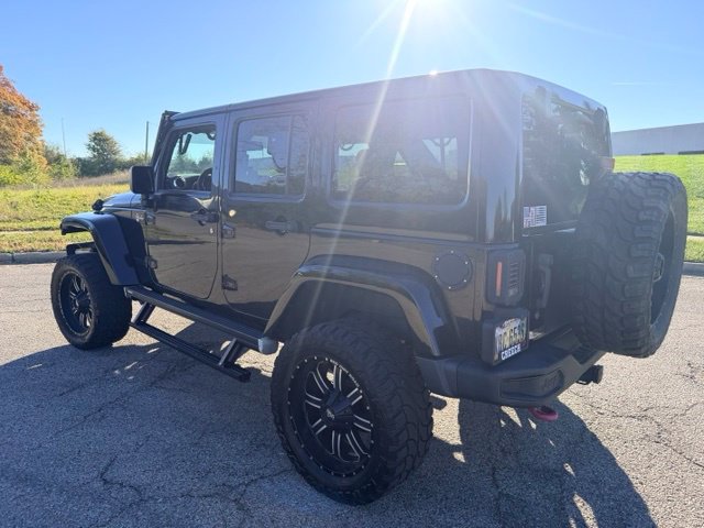 Used 2015 Jeep Wrangler Unlimited Rubicon AWD/4WD image 4