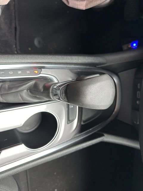 Used 2021 Chevrolet Malibu LT image 32