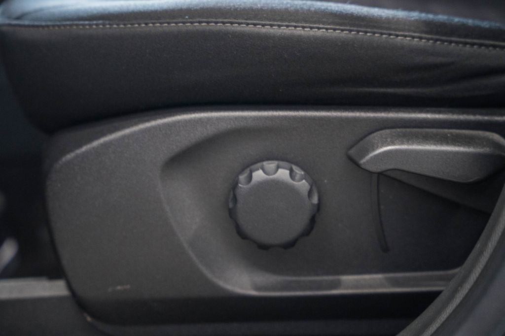 Used 2022 Ford Edge SE image 32