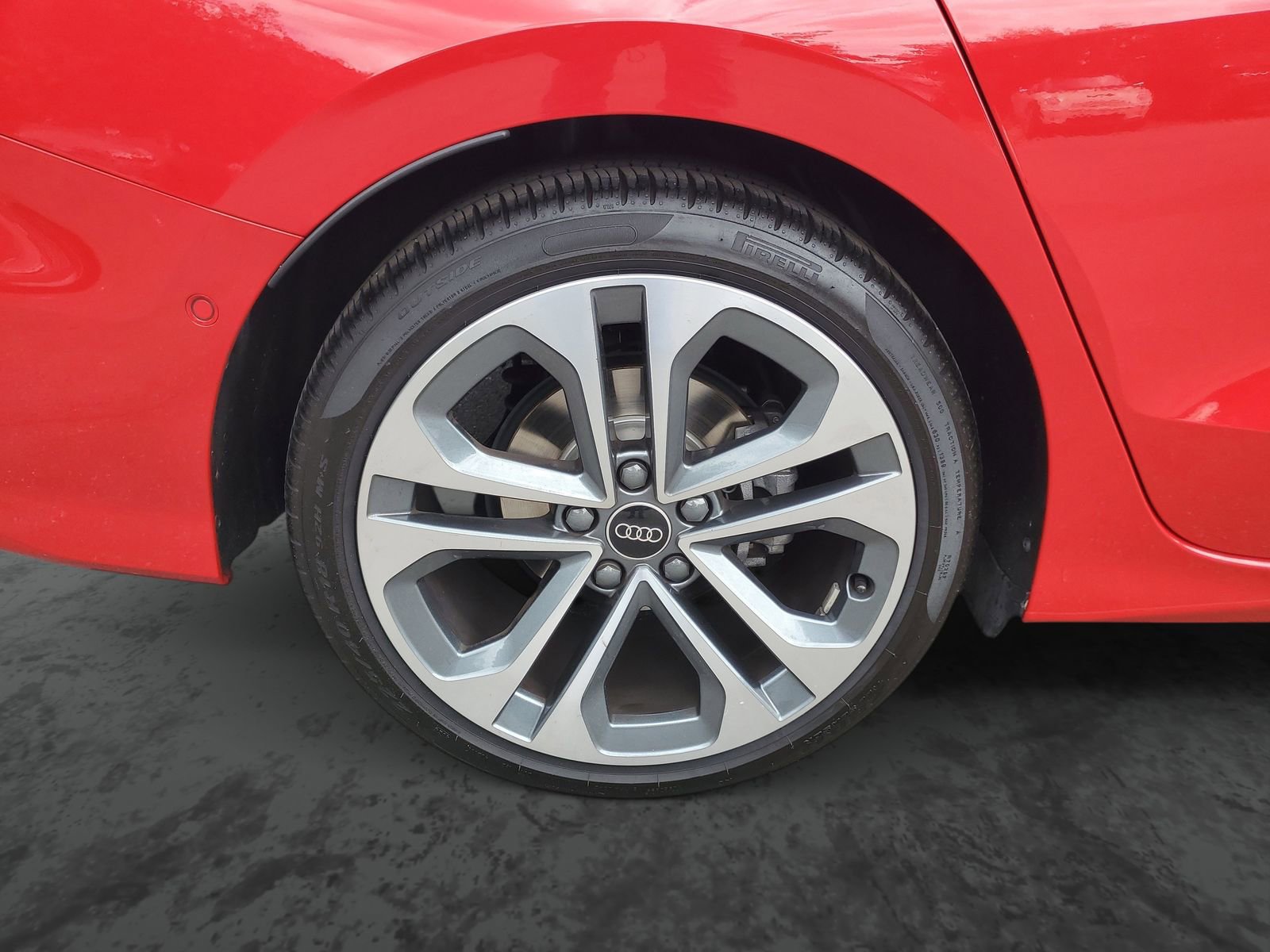 Used 2025 Audi A3 2.0T Premium Plus w/ Premium Plus Package AWD/4WD image 5