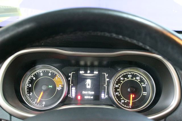 Used 2016 Jeep Cherokee Latitude w/ Comfort & Convenience Group AWD/4WD image 17