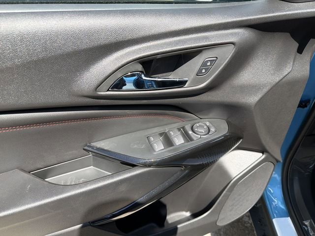 New 2026 Chevrolet Trax RS w/ Sunroof Package FWD image 14