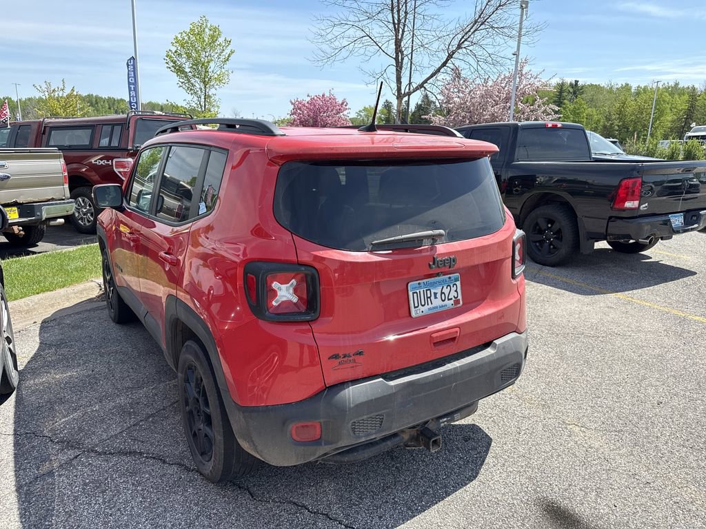 Used 2019 Jeep Renegade Altitude w/ Quick Order Package 2XM AWD/4WD image 13