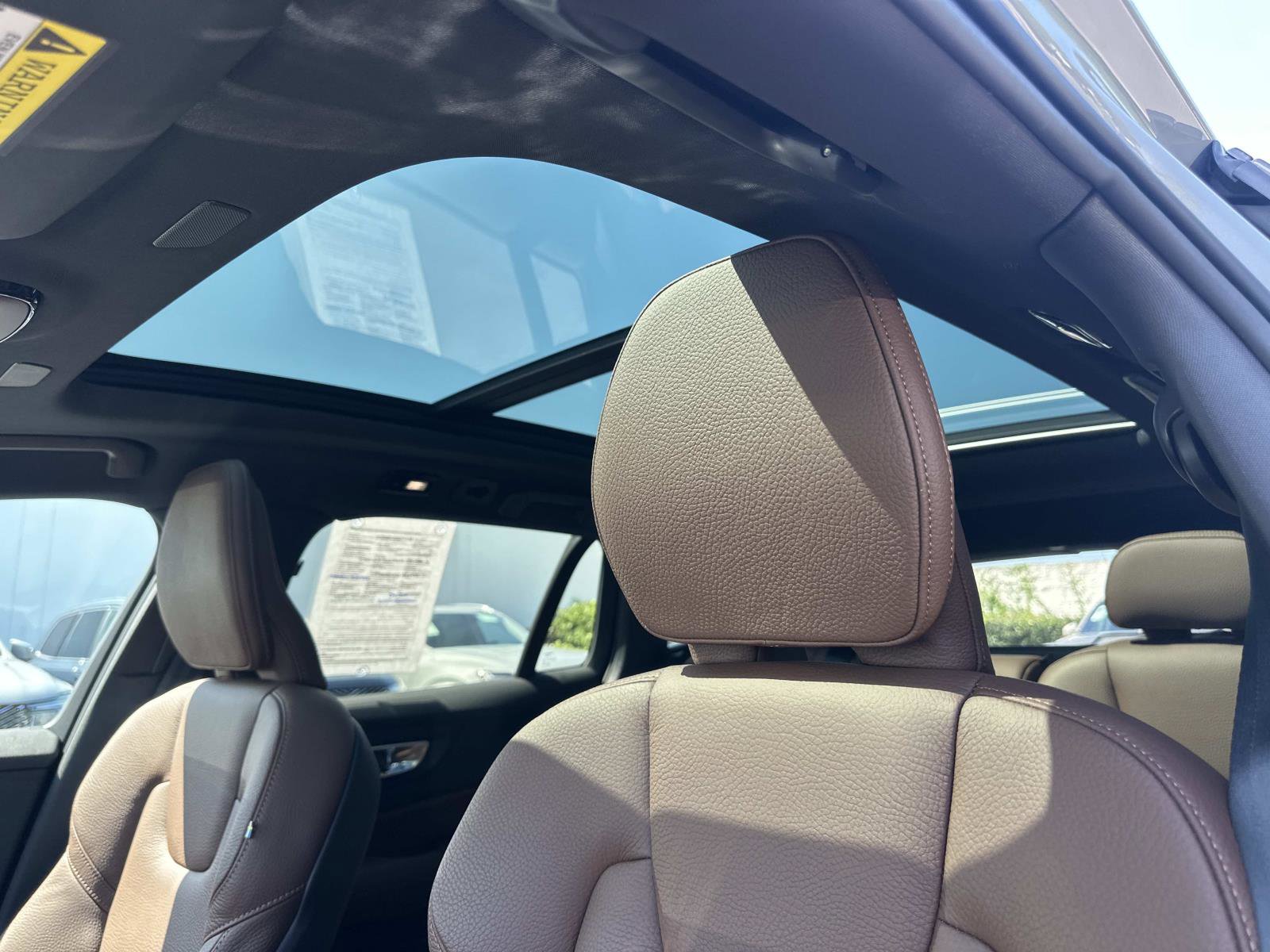 Certified 2026 Volvo V60 B5 Cross Country Plus w/ Climate Package image 29