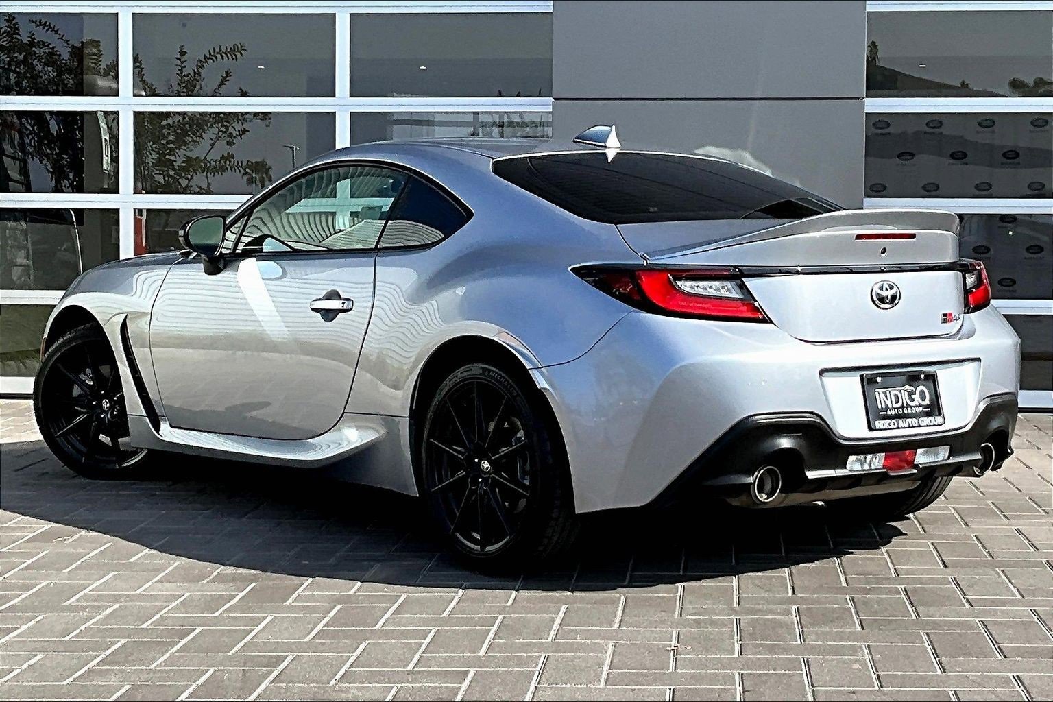 Used 2024 Toyota GR86 Premium image 12