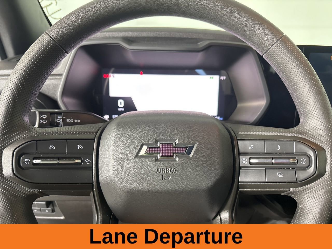 Used 2024 Chevrolet Colorado Trail Boss w/ Technology Package image 12