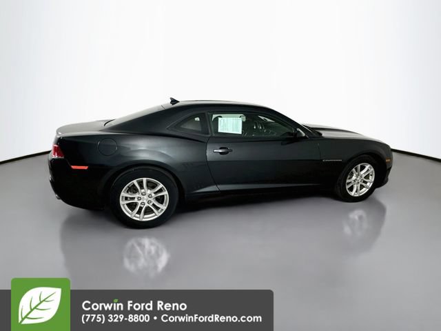 Used 2015 Chevrolet Camaro LS RWD image 8