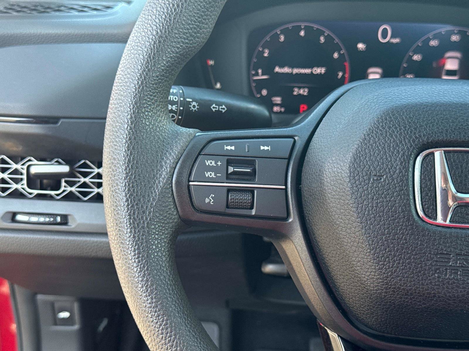 Certified 2023 Honda Accord EX image 31