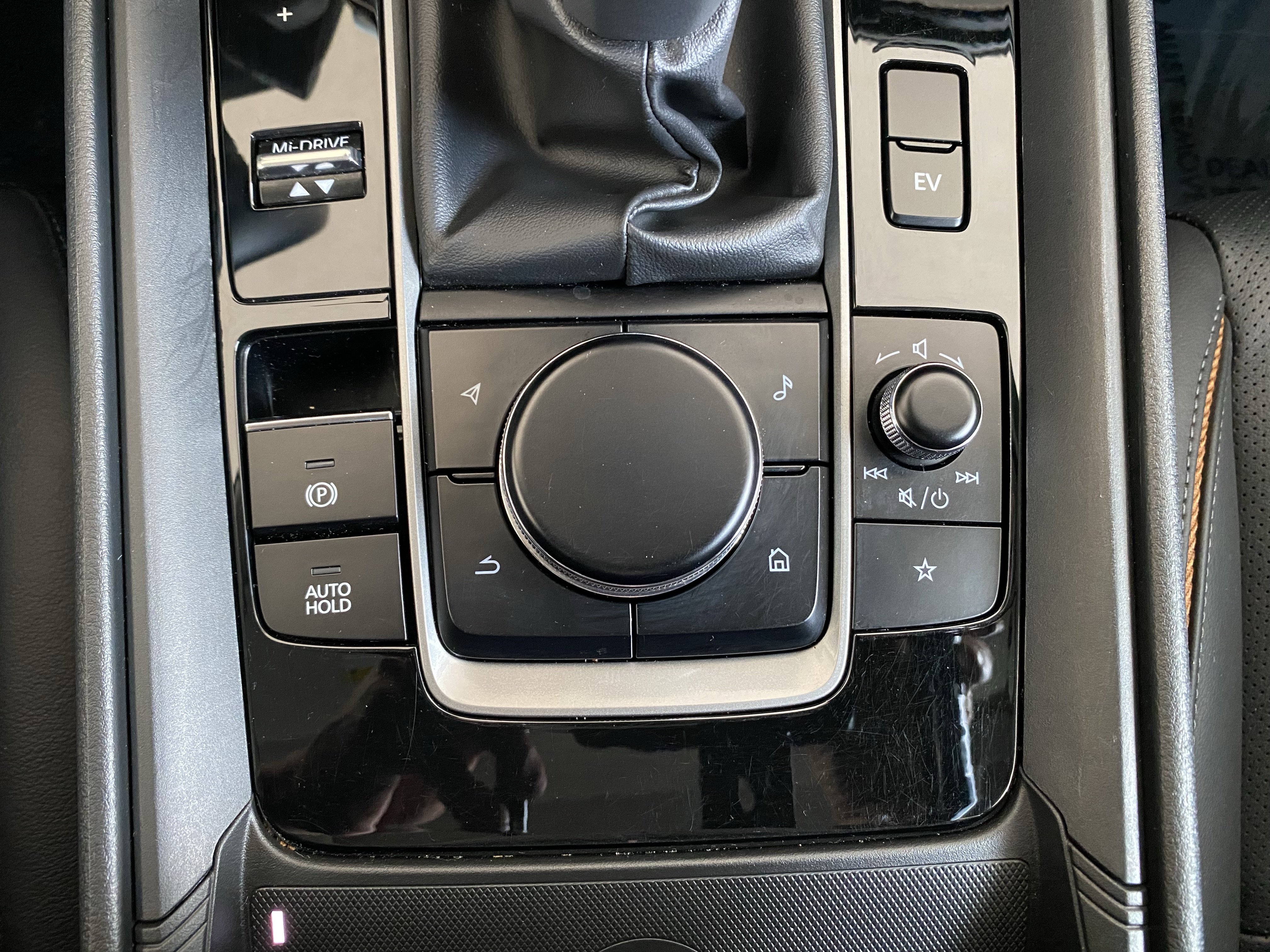 Certified 2026 MAZDA CX-50 AWD 2.5 Hybrid w/ Weather Package image 37