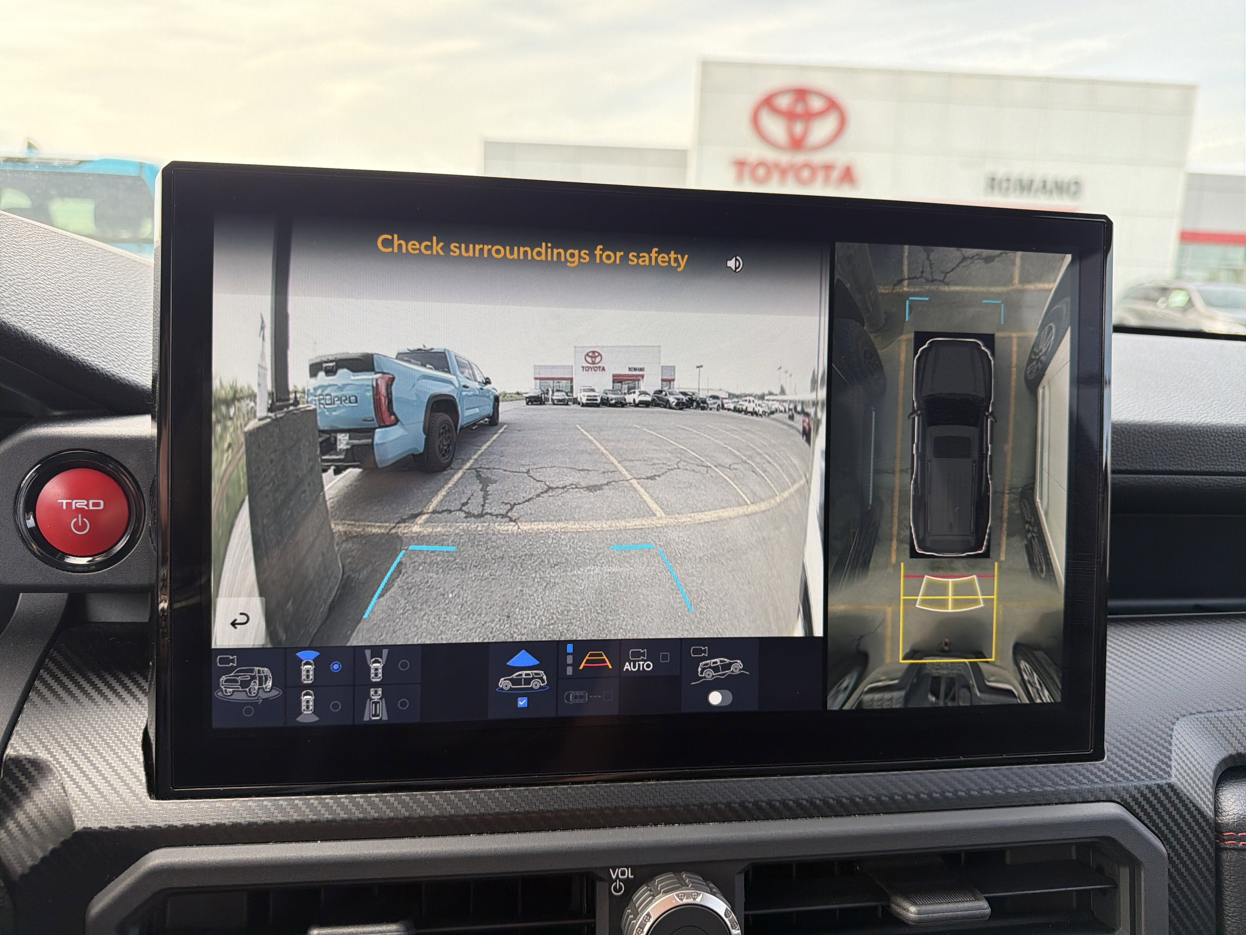 Used 2025 Toyota 4Runner TRD Pro AWD/4WD image 19