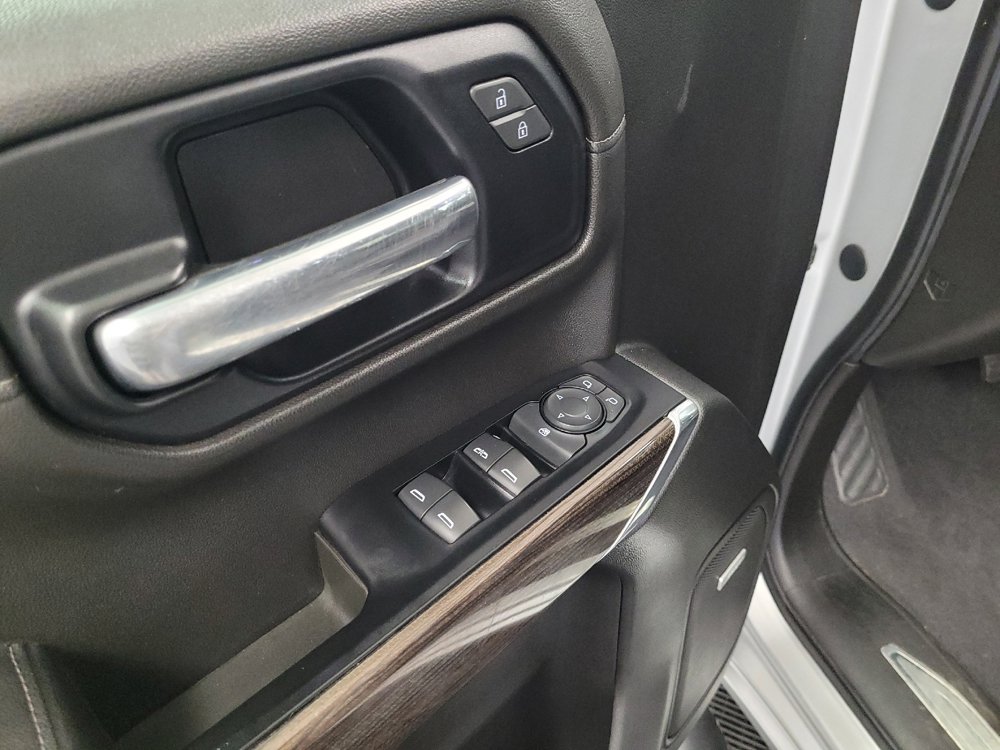 Used 2019 Chevrolet Silverado 1500 RST w/ All-Star Edition AWD/4WD image 27