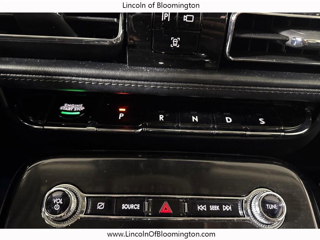 Used 2022 Lincoln Nautilus Reserve image 45