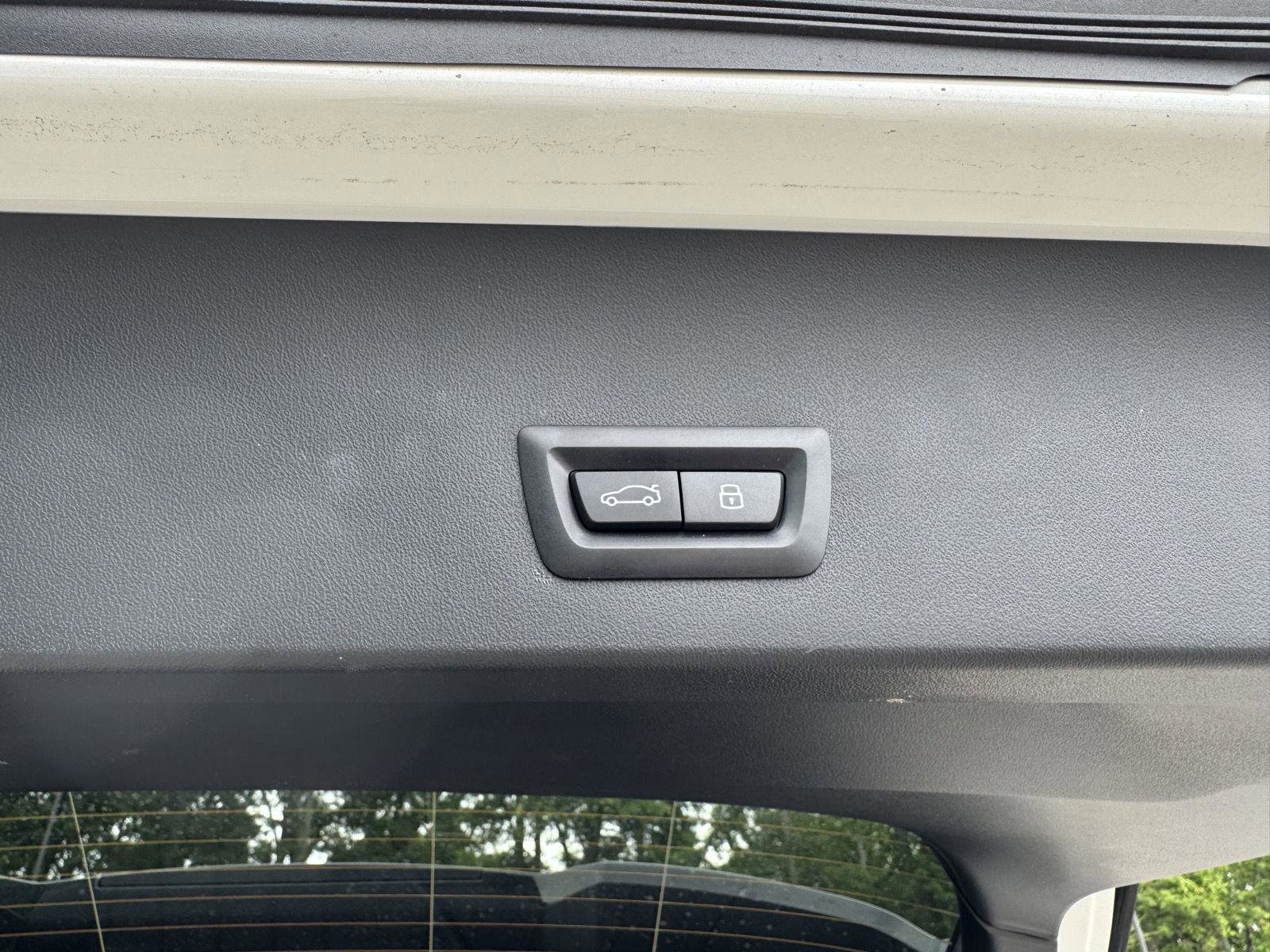 Used 2025 BMW X3 xDrive30i w/ Premium Package image 24