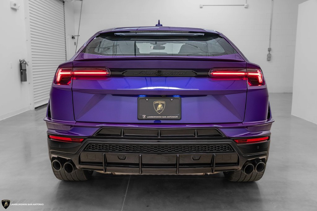 Used 2024 Lamborghini Urus S AWD/4WD image 12