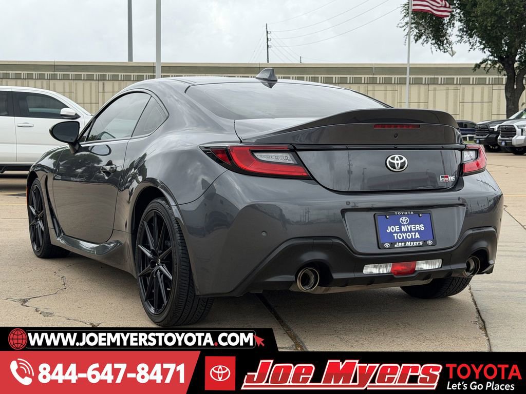 Used 2022 Toyota GR86 Premium image 7