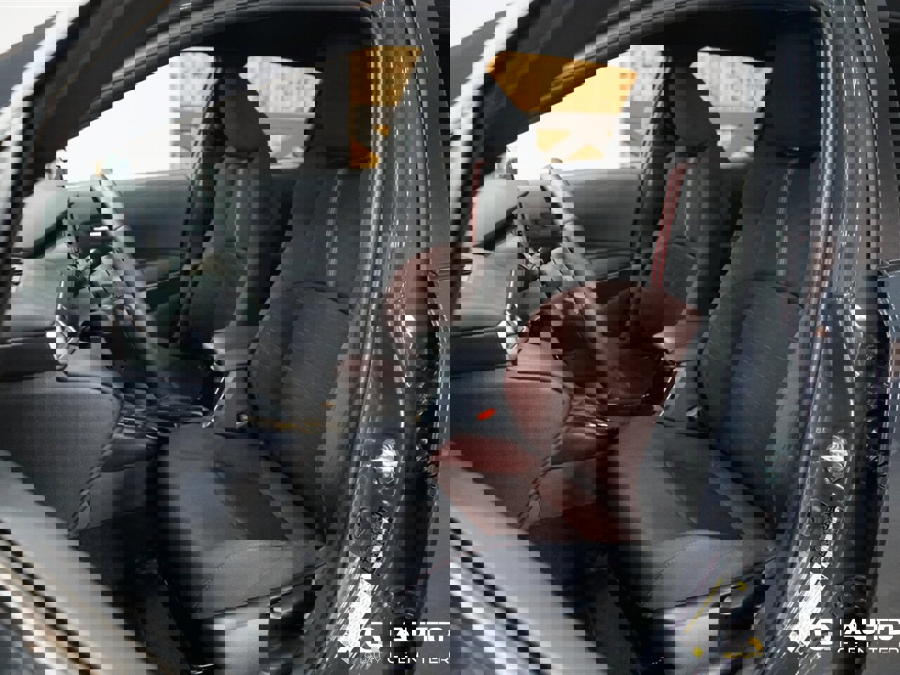 Used 2024 Toyota Corolla SE image 10