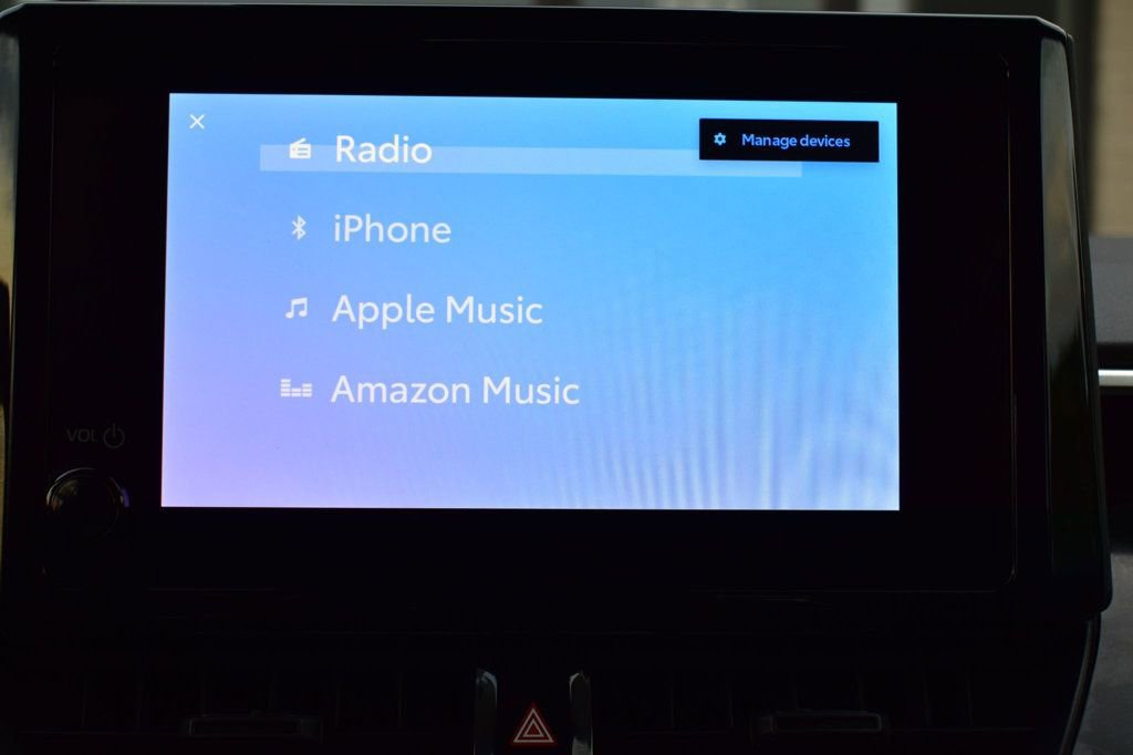 Used 2024 Toyota Corolla LE image 31