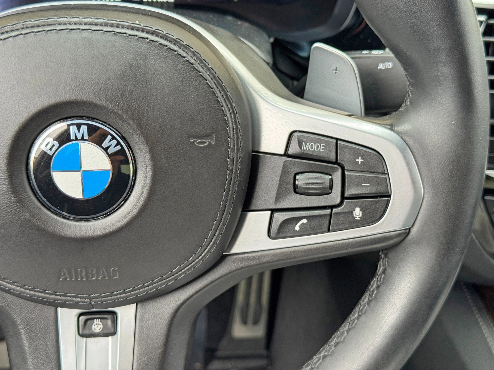 Used 2019 BMW 540i xDrive w/ M Sport Package AWD/4WD image 23