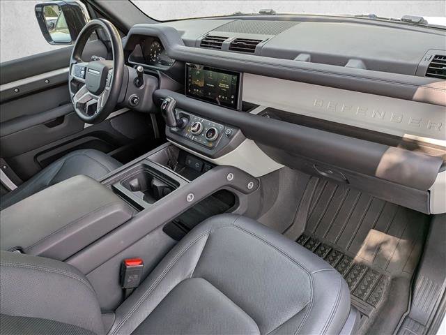 Used 2024 Land Rover Defender 110 S image 20