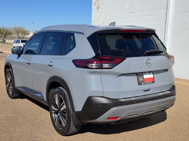 Certified 2021 Nissan Rogue SL w/ Premium Package FWD image 8