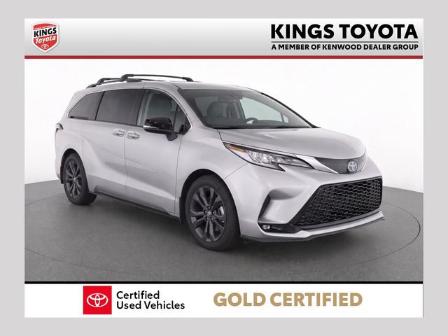 Certified 2024 Toyota Sienna XSE w/ XSE Premium Package FWD image 1