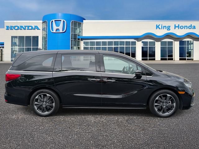 Used 2024 Honda Odyssey Elite image 3