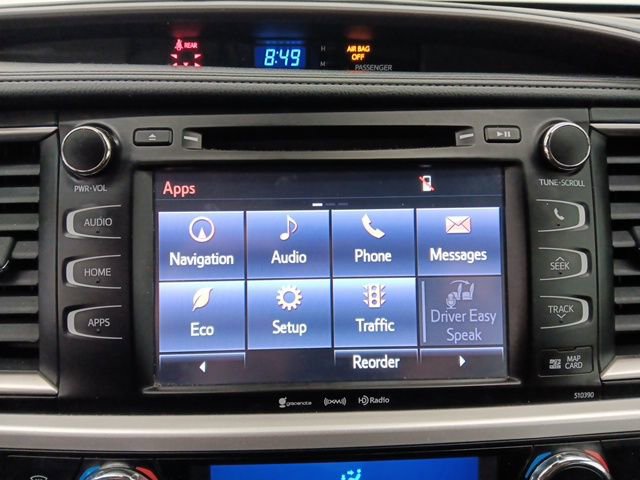 Used 2019 Toyota Highlander XLE image 19