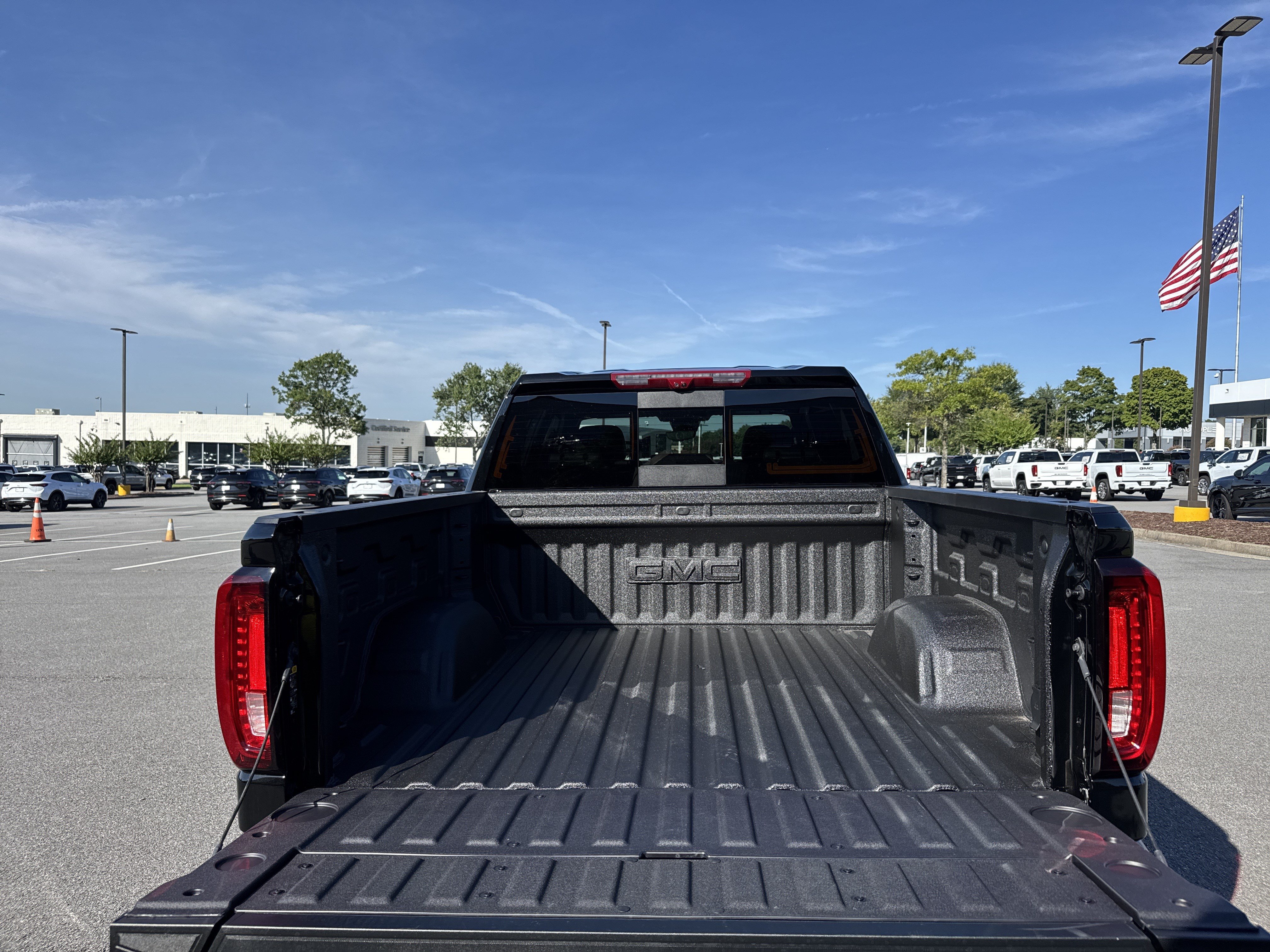 New 2026 GMC Sierra 1500 Denali w/ Denali Reserve Package AWD/4WD image 29