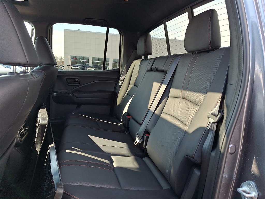 Used 2025 Honda Ridgeline TrailSport image 10