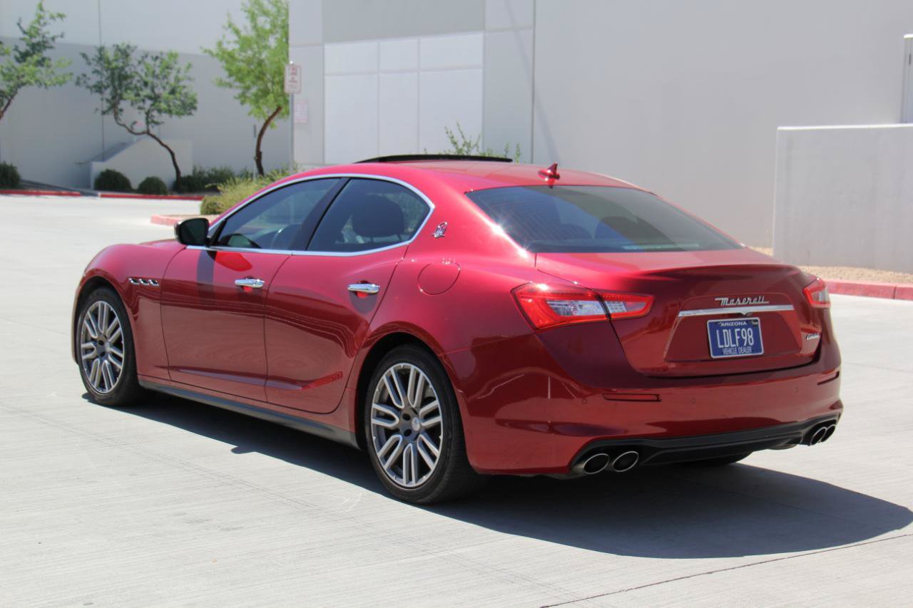 Used 2018 Maserati Ghibli RWD image 7