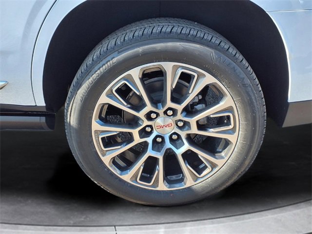 New 2026 GMC Yukon Denali w/ Denali Reserve Package image 16