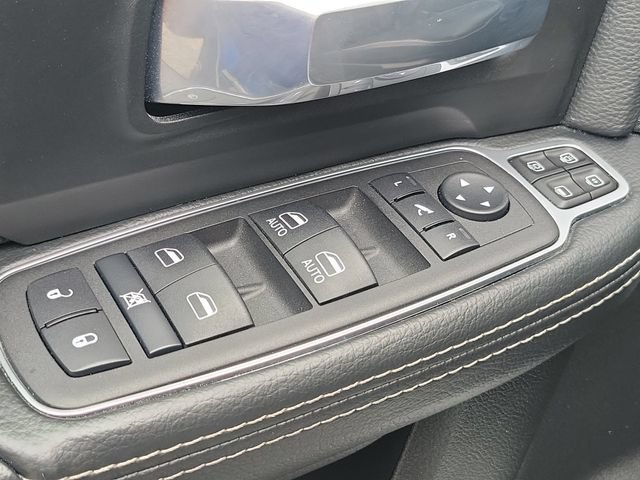 Used 2024 RAM 2500 Laramie w/ Safety Group AWD/4WD image 28