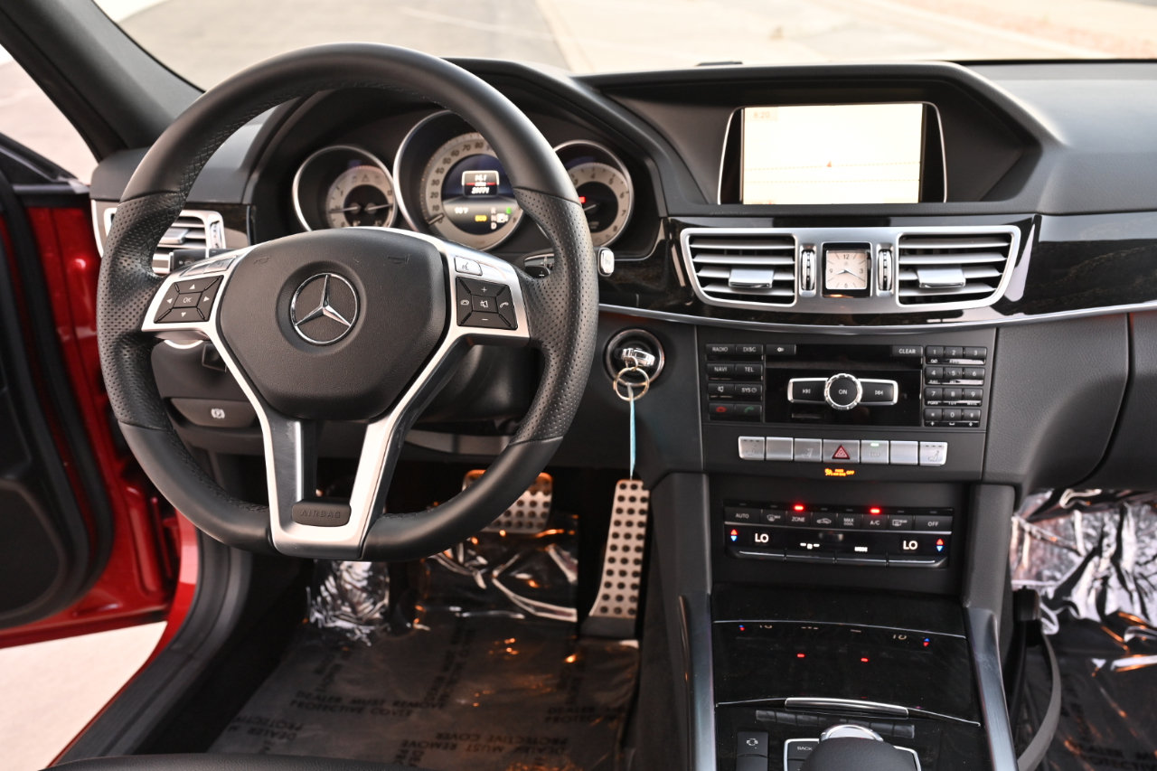 Used 2014 Mercedes-Benz E 350 4MATIC Wagon image 20