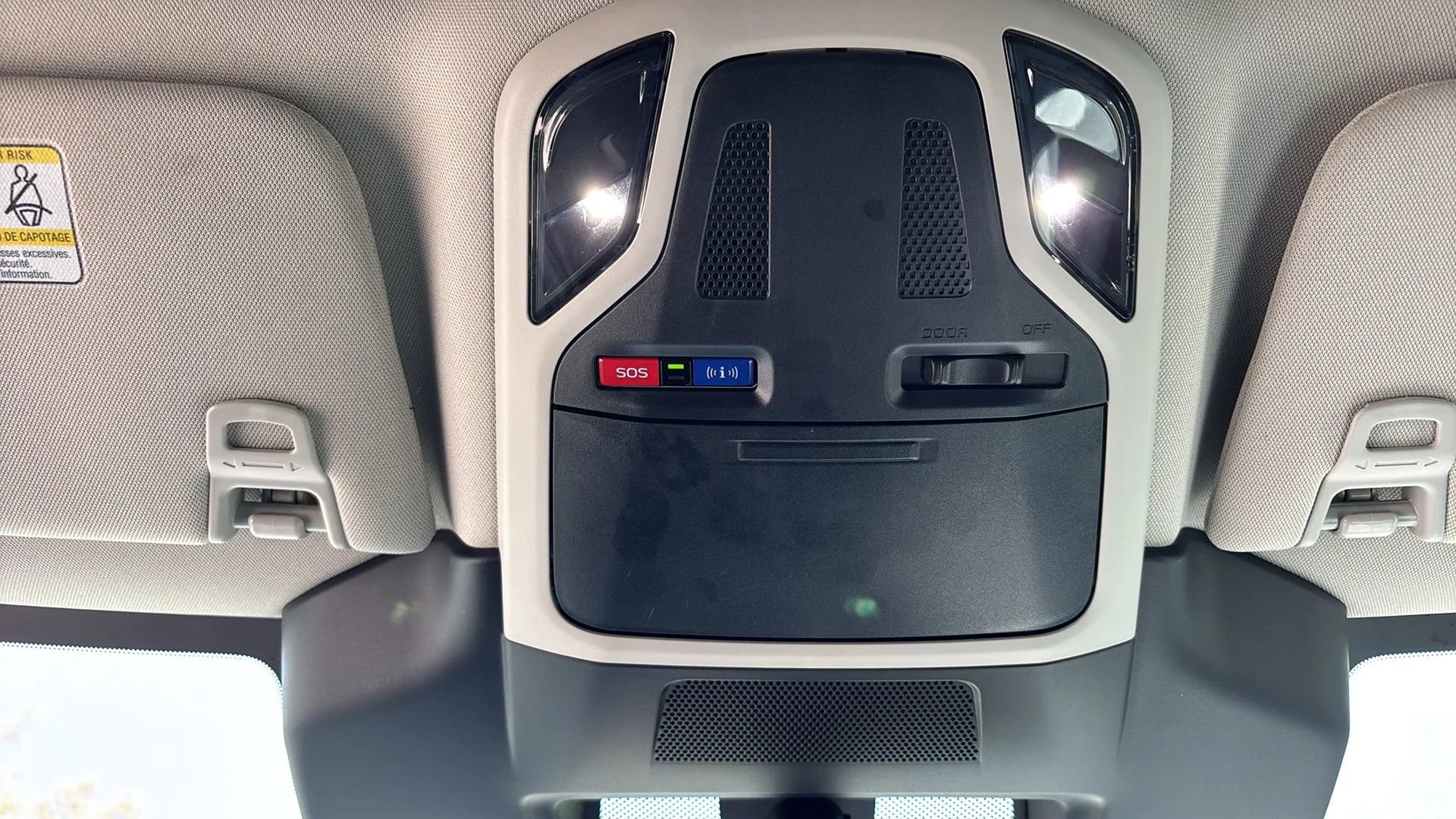 Used 2023 Subaru Outback Premium image 12