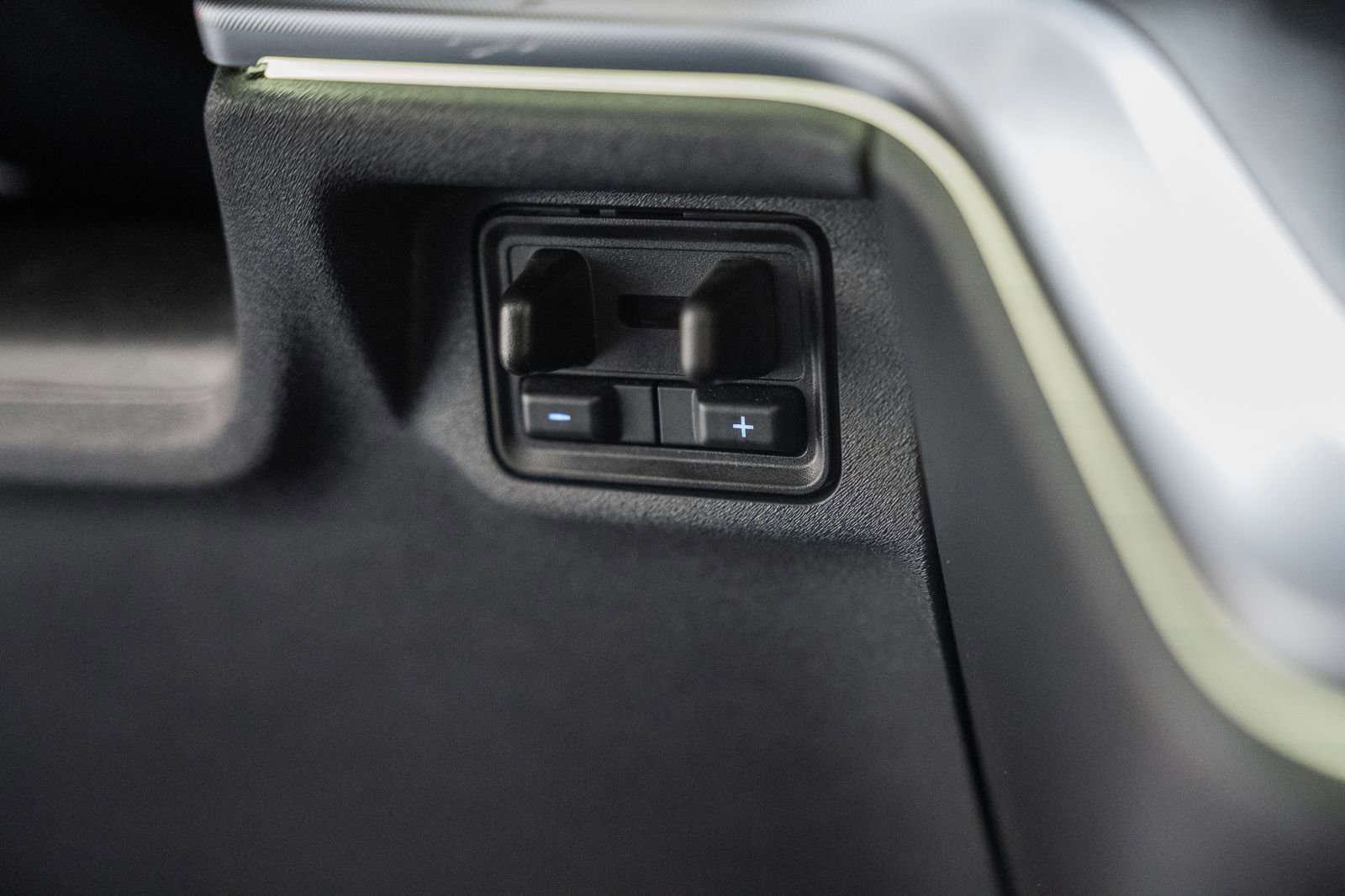 Certified 2025 Ford Expedition Max Platinum image 37