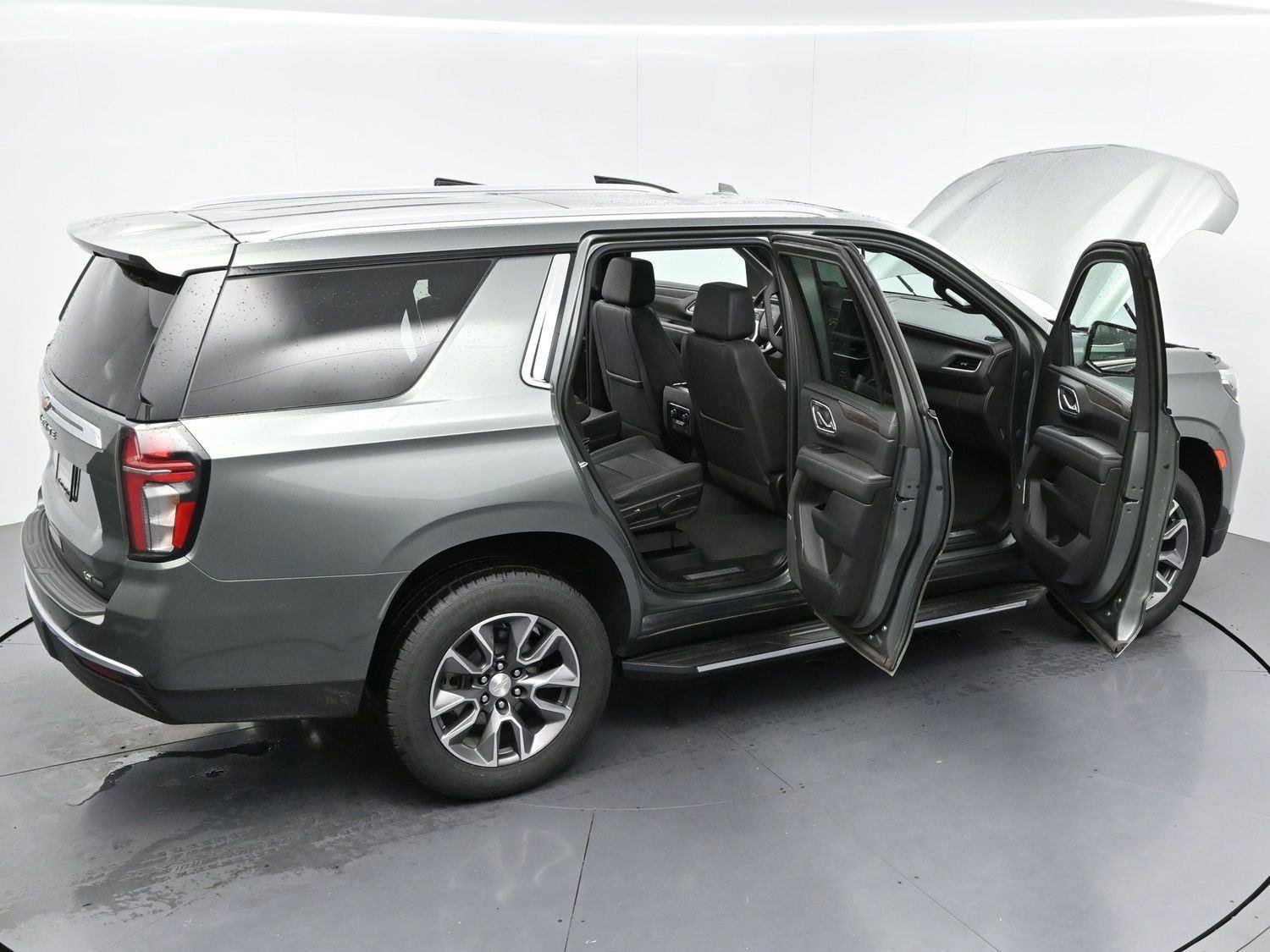 Used 2023 Chevrolet Tahoe LT w/ Luxury Package AWD/4WD image 41