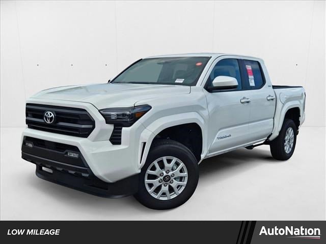 Used 2025 Toyota Tacoma SR5
